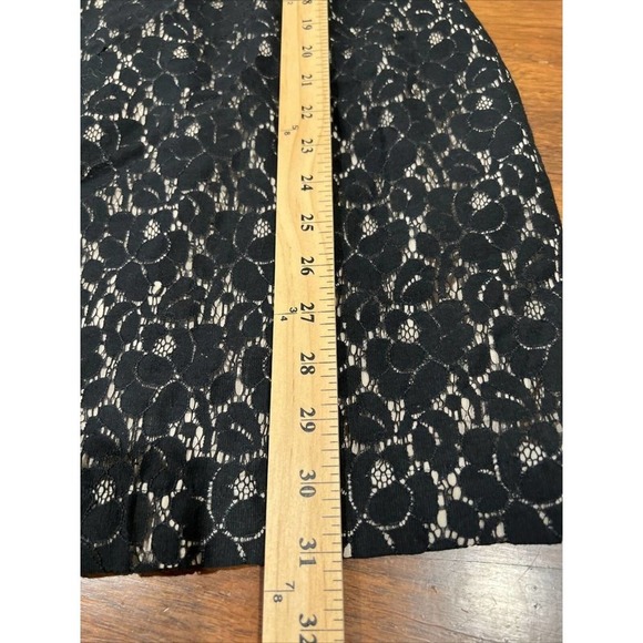 French Connection Women Dress Size 8 Black Tan Cap Sleeve Lace Classy‎ LBD Core - Picture 4 of 8
